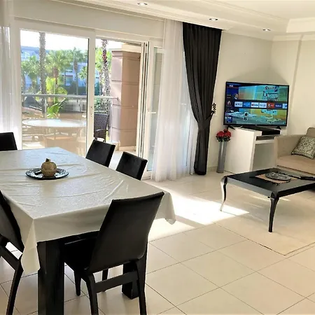Apartman Outstanding 3 Bed Duplex In Popular Gated Community *